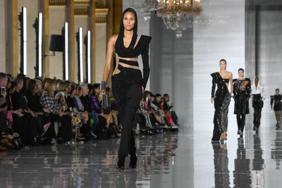 Look 30